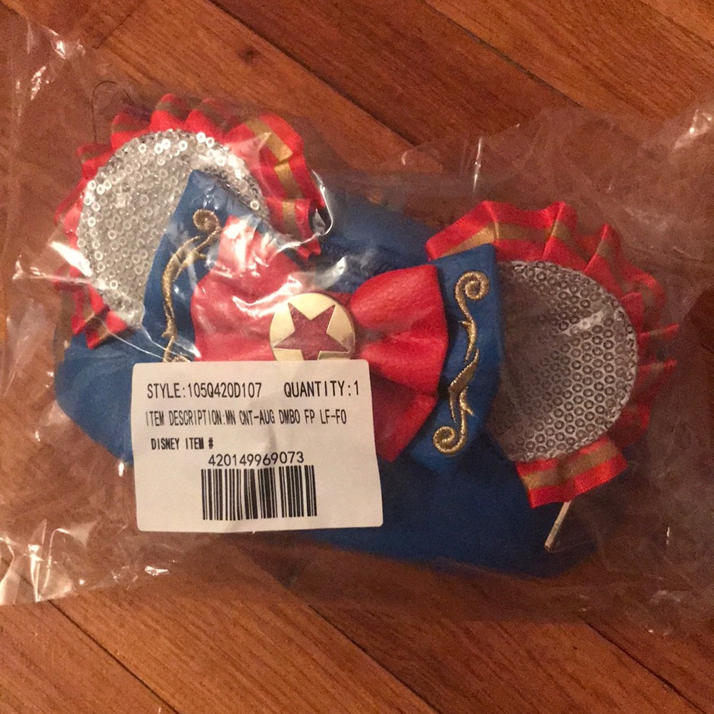Disney Minnie Main Attraction Loungefly Fanny Pack